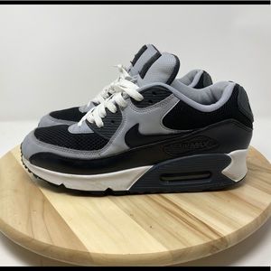 Nike Airmax Gray Black White Size 8